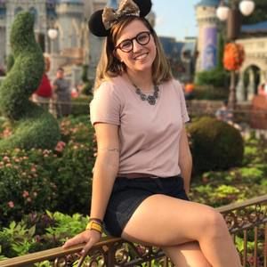 Meet your Posher, Rebecca